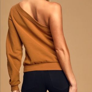 Off the shoulder blouse!